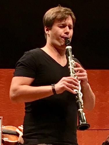 Sebastian Manz ( Klarinette )  gastiert bei GKO IN