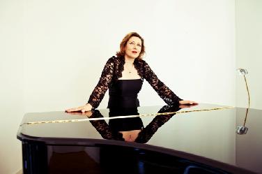 Pianistin Masha Dimitrieva im Portrait