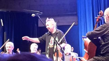 Nigel Kennedy und das Georgische Kammerorchester