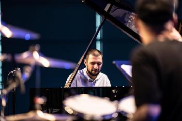 Erlesener Jazzabend mit dem Beka Gochiashvili- Trio 